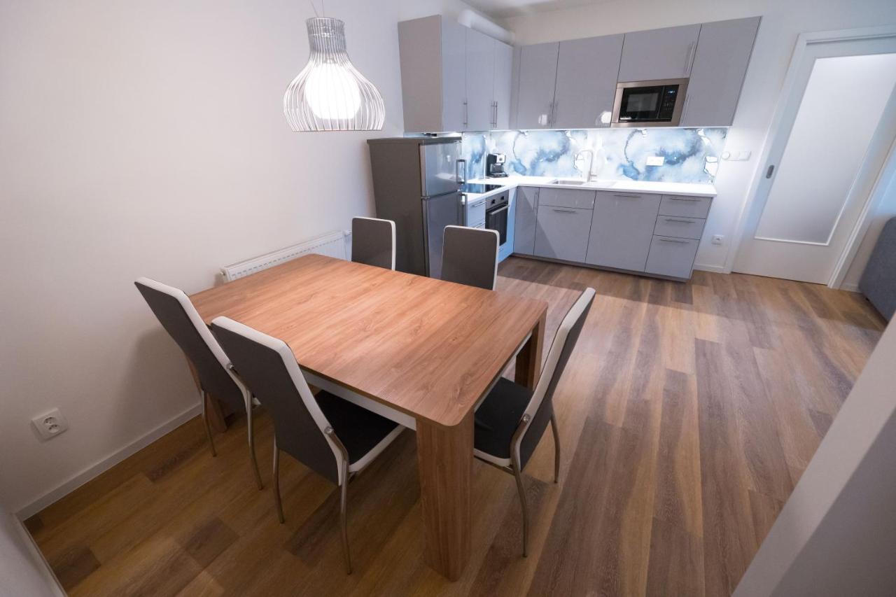 Bein Apartment With Parking Брно Екстер'єр фото