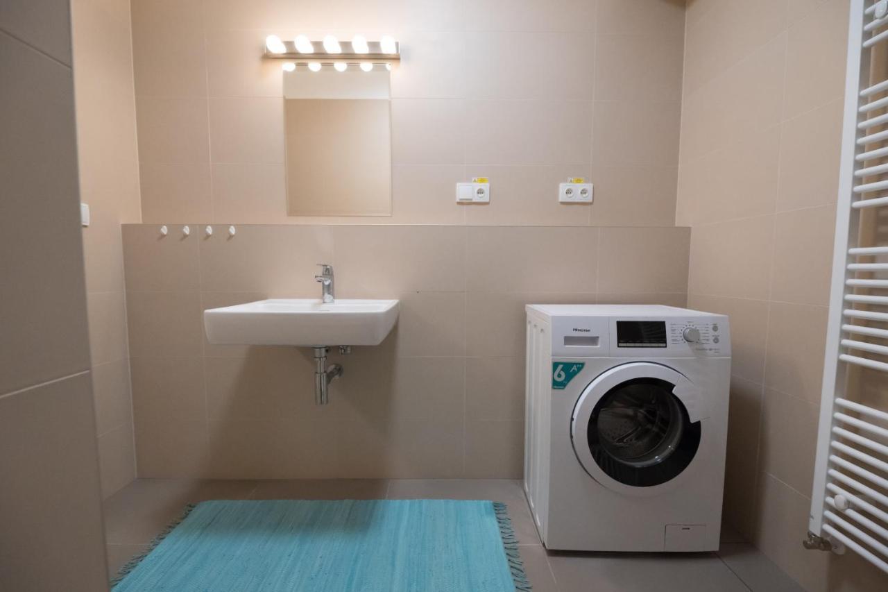Bein Apartment With Parking Брно Екстер'єр фото